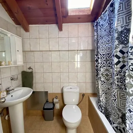 Apartman Comfy And Modern Maisonette *